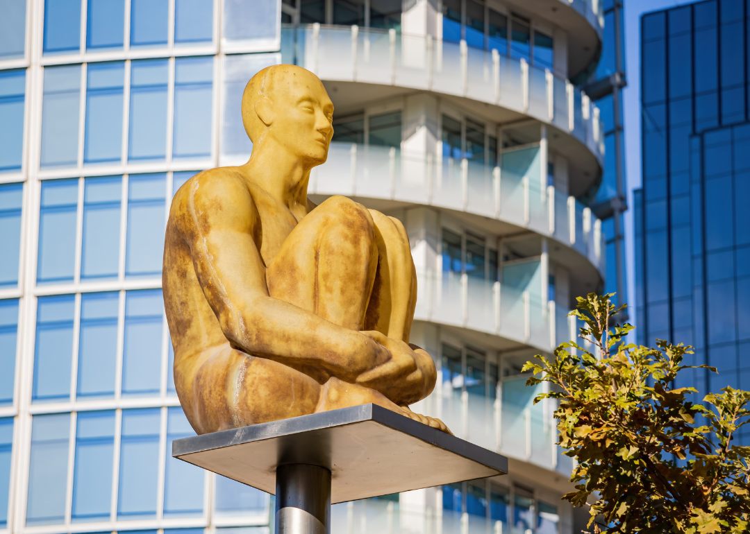 A sunny view of the Nasher Sculpture Center.